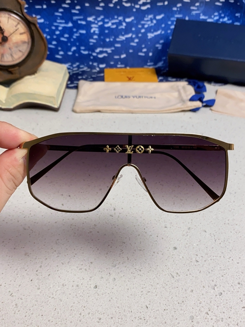 ルイヴィトンサングラス内部構造